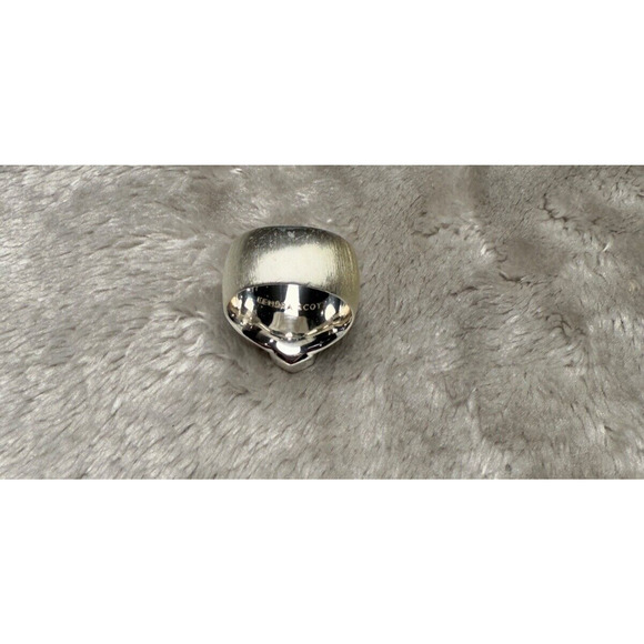 Kendra Scott Regan Rhodium Plated Statement Cocktail Ring Size 7 Silver Tone - Picture 4 of 5